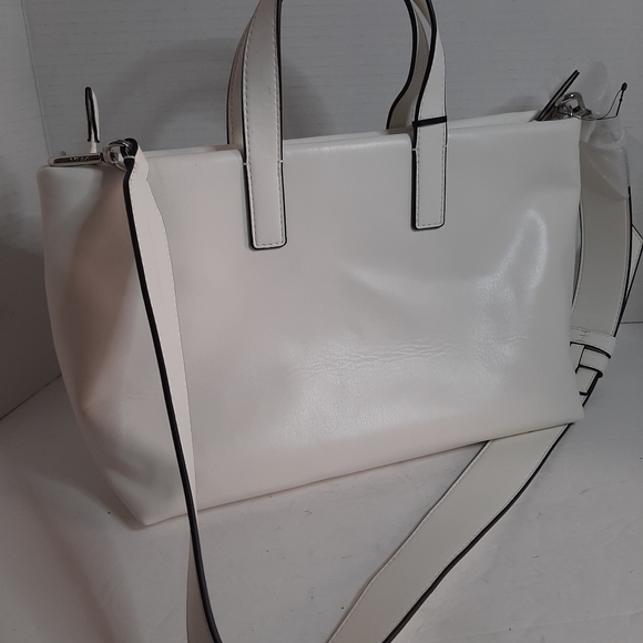 DKNY white zip top tote NWT - Picture 4 of 11